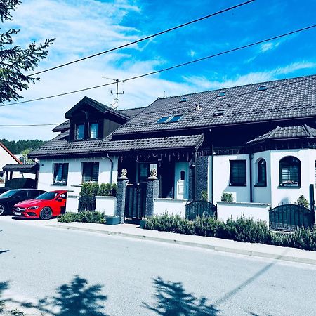 Penzion Bach Vyšné Ružbachy Екстериор снимка