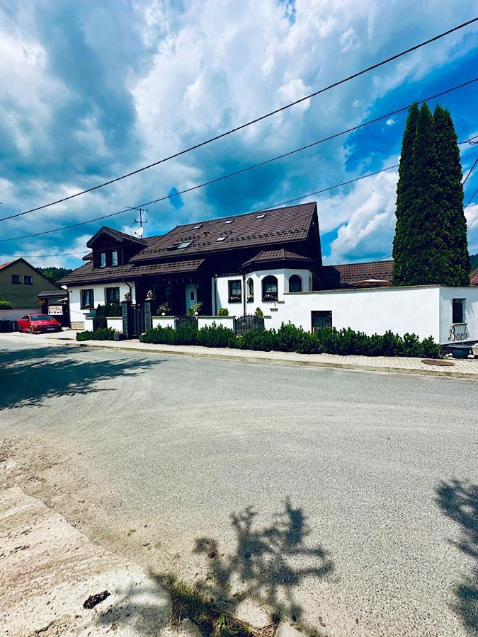 Penzion Bach Vyšné Ružbachy Екстериор снимка